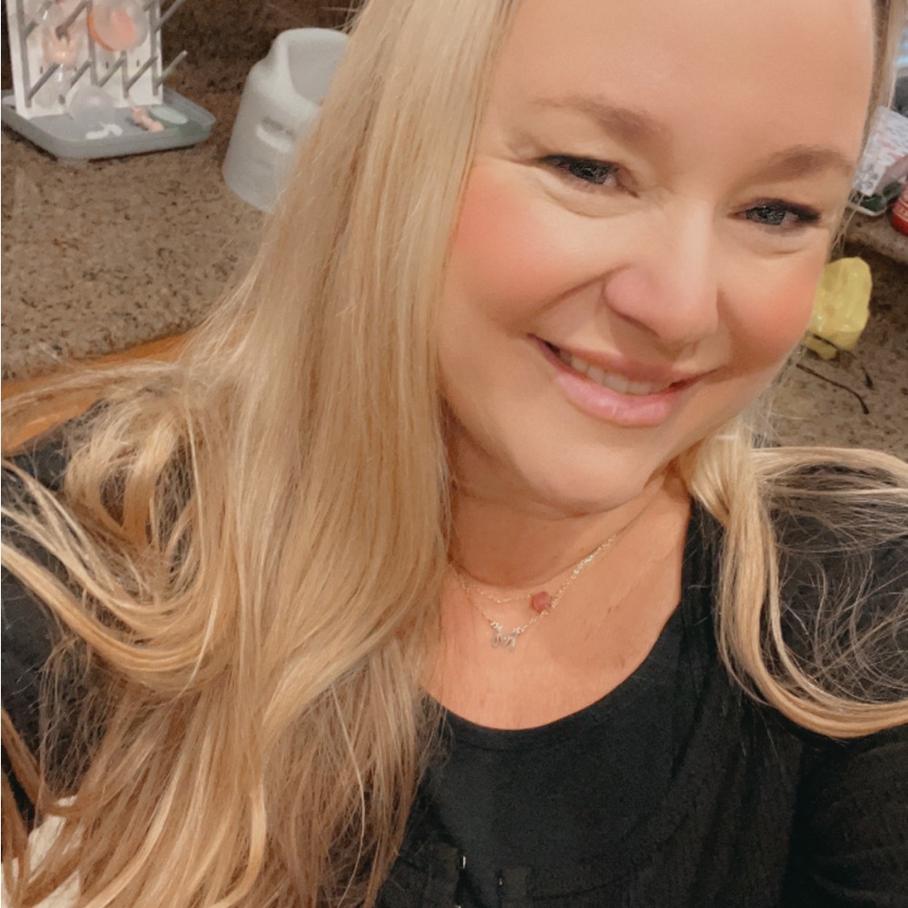 Meet your Posher, Marcie